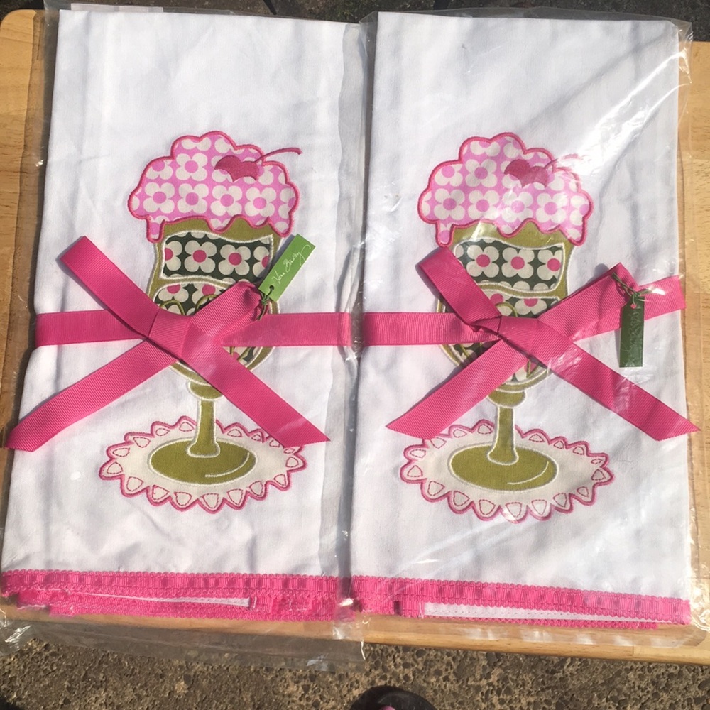 🆕 Vera Bradley Dish Towels